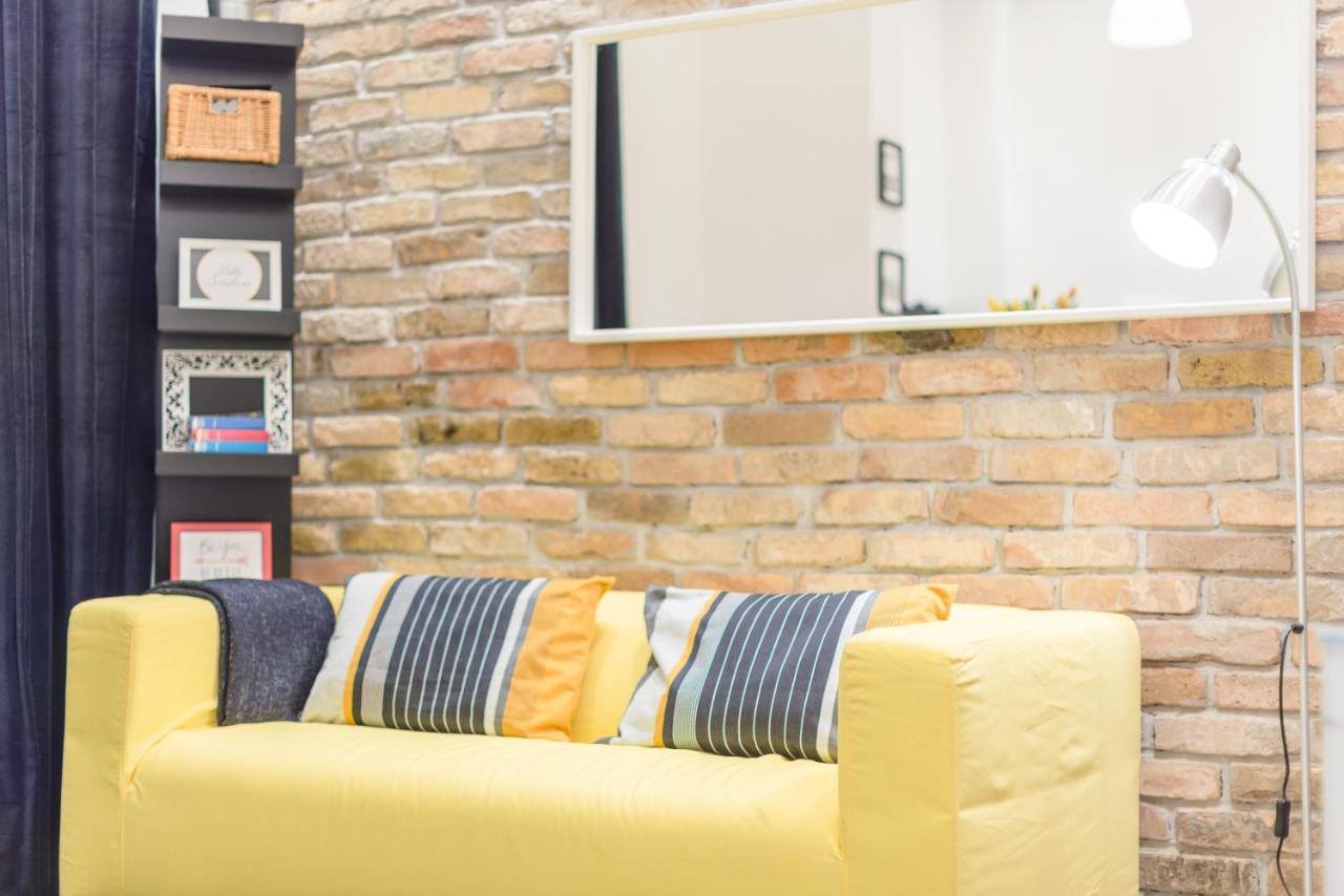 Venus - Almassy Park Apartamento