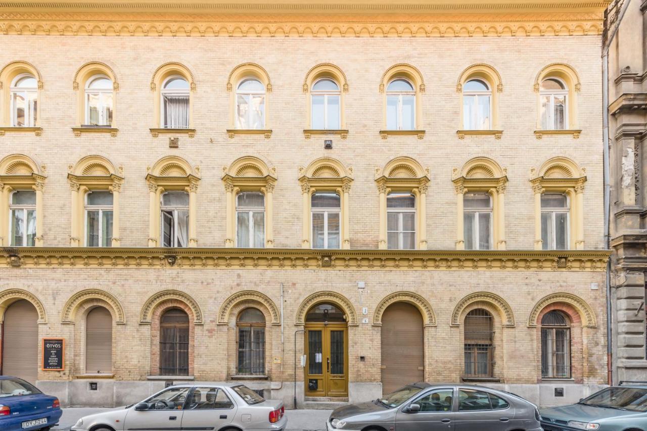 Venus - Almassy Park Apartamento Budapest