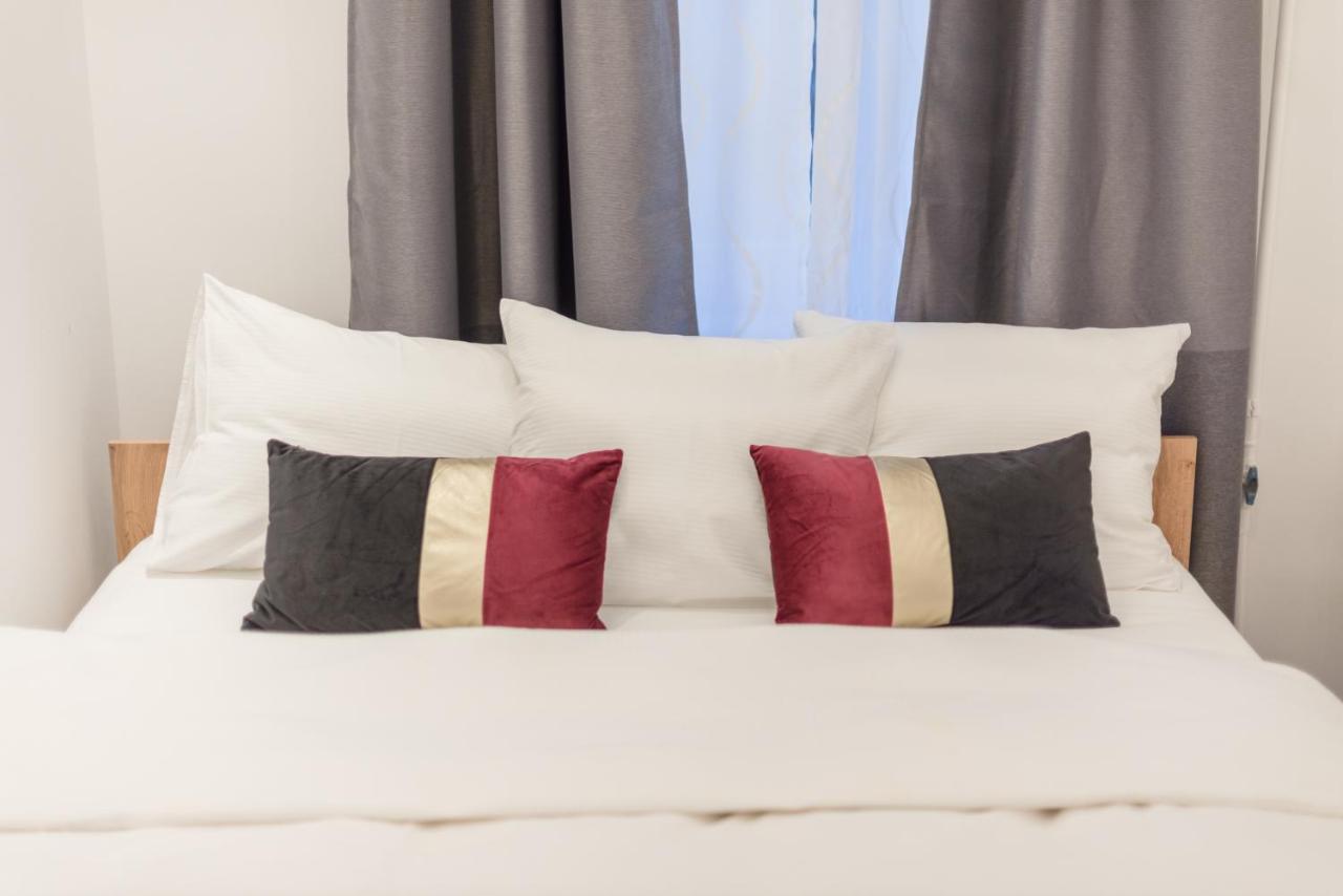 Apartamento Venus - Almassy Park